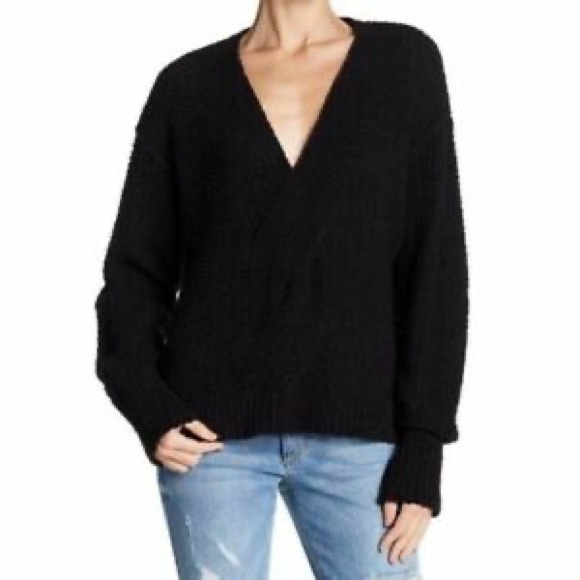 Free People Sweaters - Free People cozy Coco v-neck knit sweater